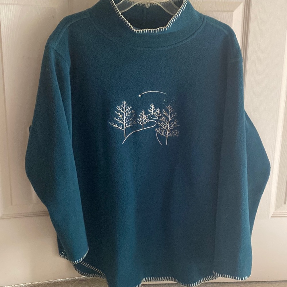 Long Sleeve Fleece Sweatshirt